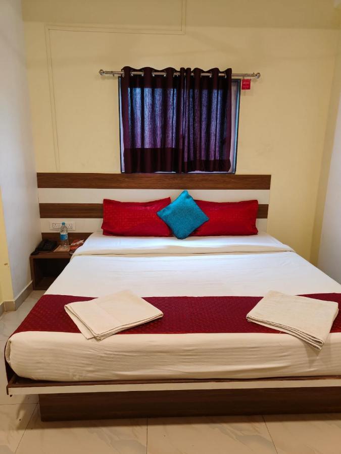 Shrinidhi Residency Pune Hotel Exterior foto