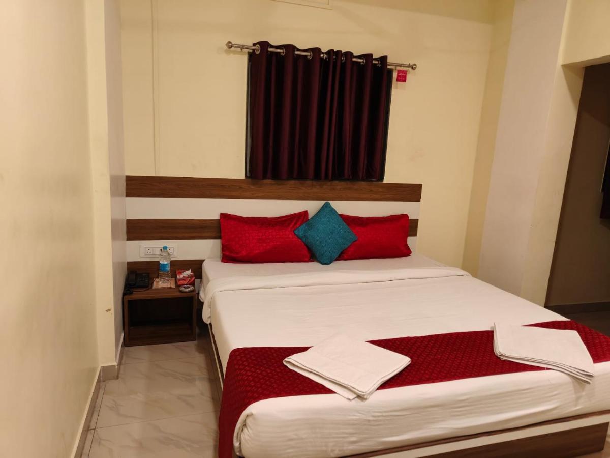 Shrinidhi Residency Pune Hotel Exterior foto