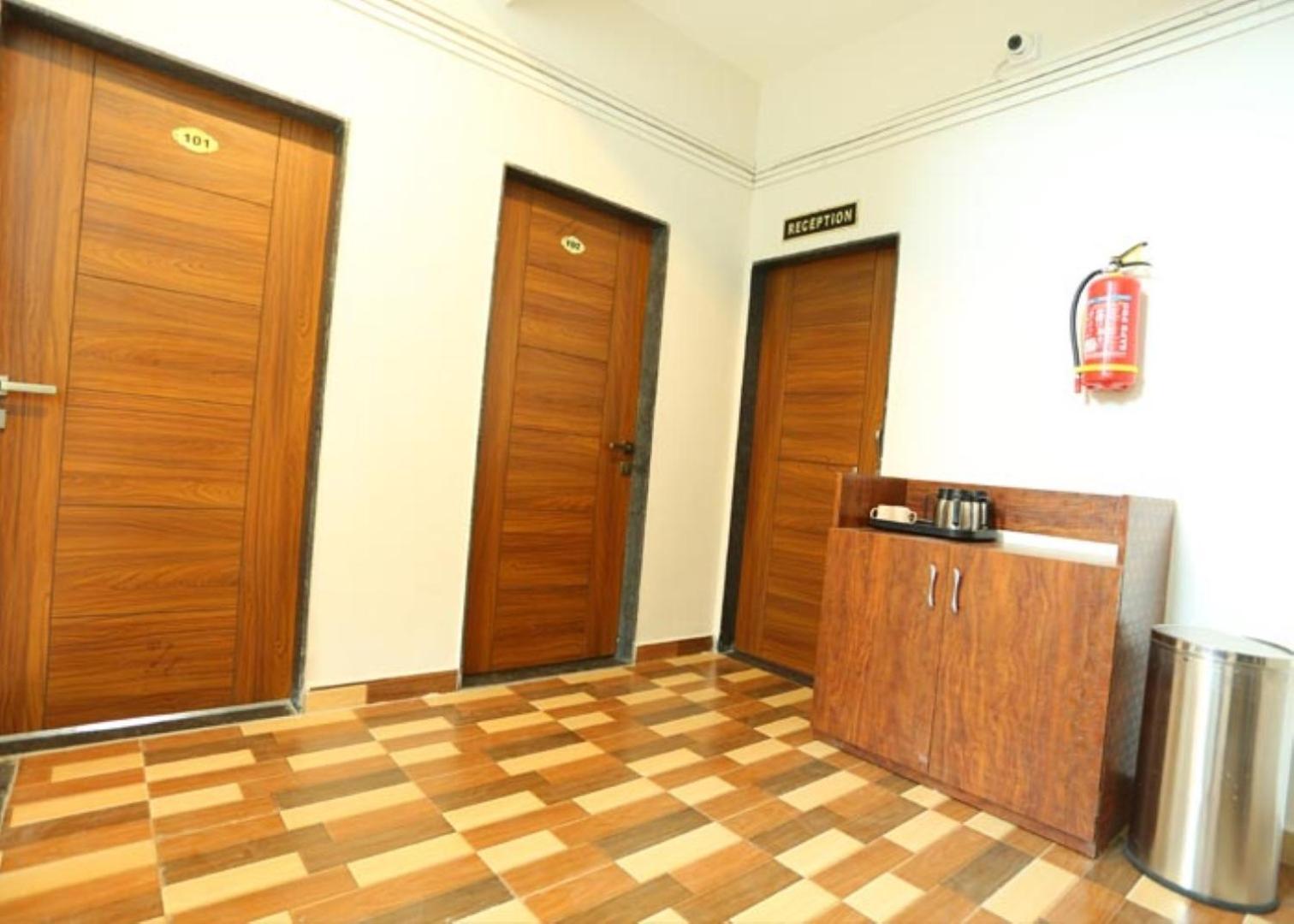 Shrinidhi Residency Pune Hotel Exterior foto